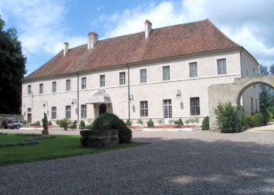 Château de Corneux (abbaye de Piémontré) à Saint-Broing (70) – Propriété privée